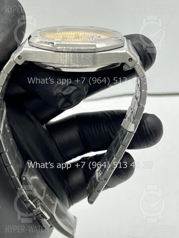 Товар Audemars Piguet Royal Oak Jumbo 39mm Art 8621 Фото 12 - Audemars Piguet Royal Oak Jumbo 39mm Art 8621
