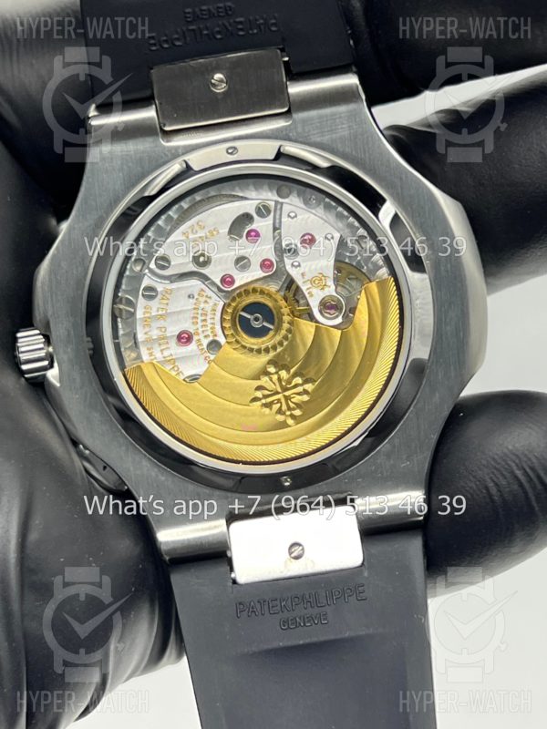 Фото 16 - Patek Philippe Nautilus 44mm Engraved Art 8877