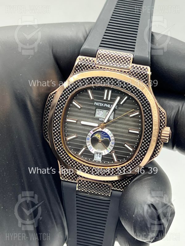 Фото 8 - Patek Philippe Nautilus 40mm Engraved Art 8881