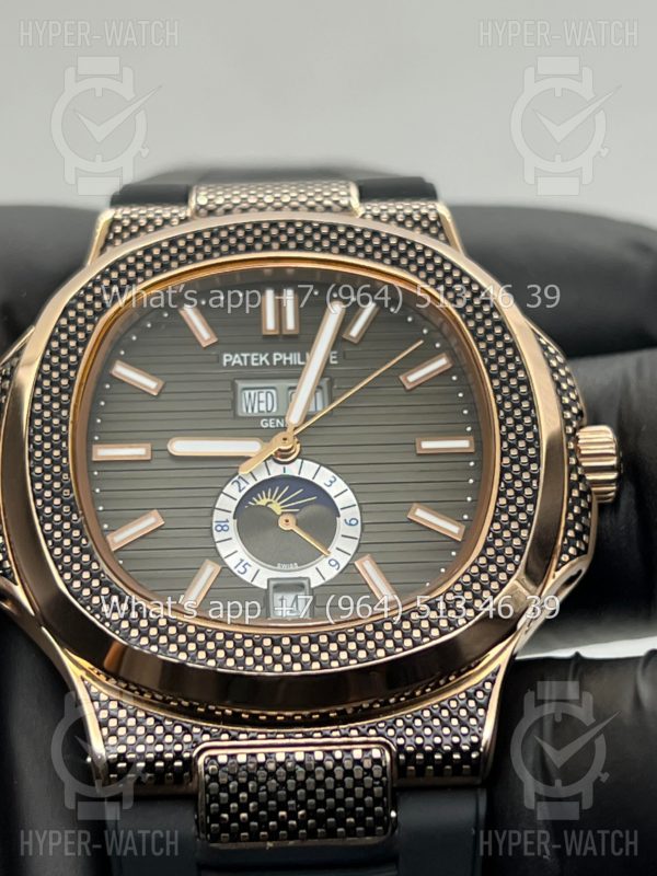 Фото 10 - Patek Philippe Nautilus 40mm Engraved Art 8881