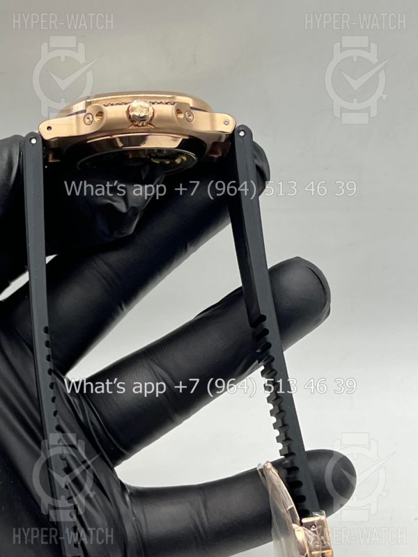 Фото 19 - Patek Philippe Nautilus 40mm Engraved Art 8881