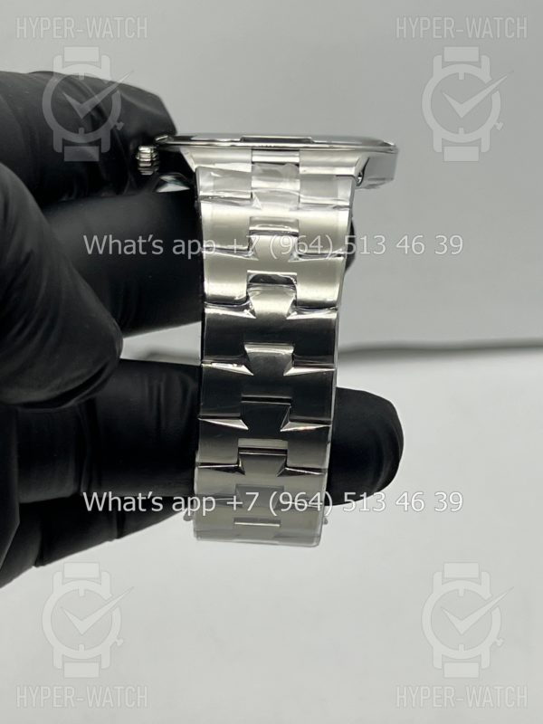 Фото 9 - Vacheron Constantin Overseas 40mm 2000V