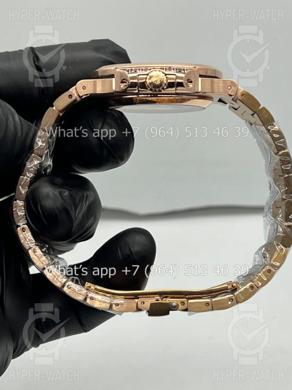 Фото 10 - Patek Philippe Nautilus 44mm Engraved Art 9096