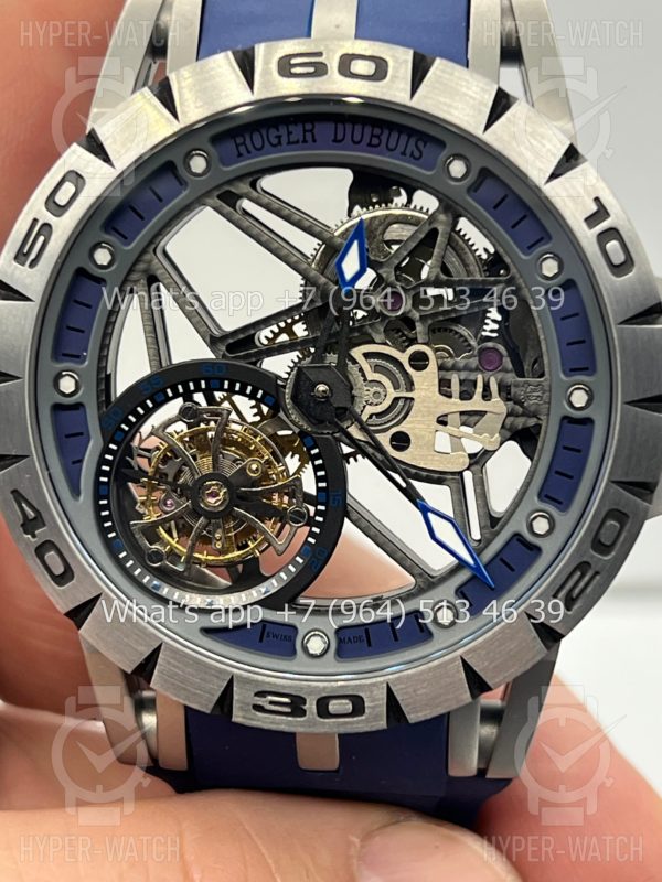 Товар Roger Dubuis Excalibur 45mm Flying Tourbillon Blue Фото 2 - Roger Dubuis Excalibur 45mm Flying Tourbillon Blue