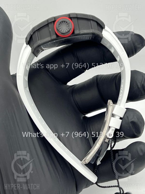 Товар Richard Mille RM 035-02 Rafa Carbon Black White Фото 18 - Richard Mille RM 035-02 Rafa Carbon Black White