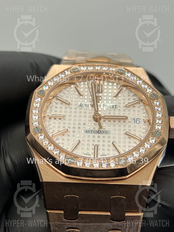 Фото 7 - Audemars Piguet Royal Oak 37mm 15451OR.ZZ.1256OR.01