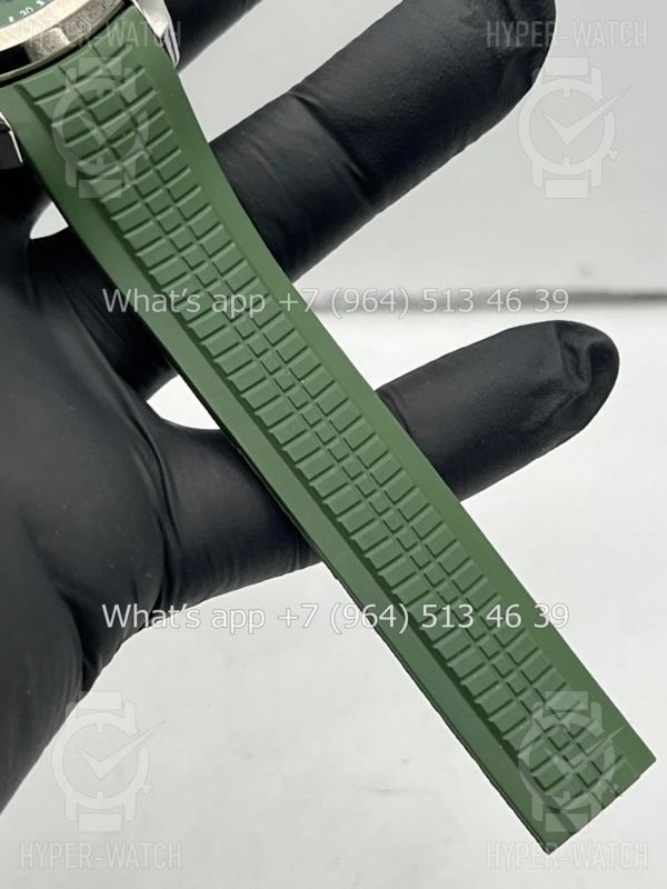 Фото 9 - Patek Philippe Aquanaut 42mm 5968G-010