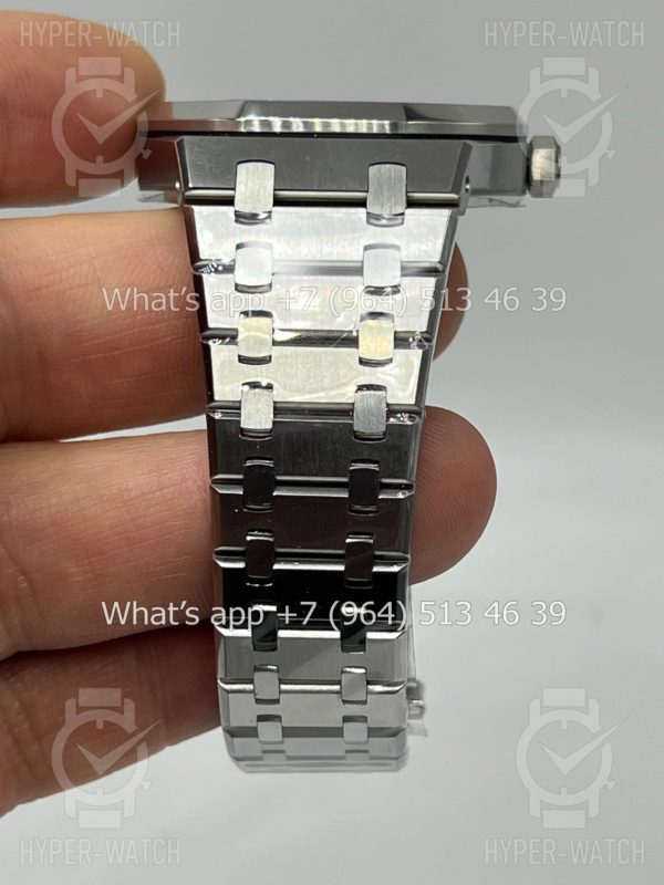 Фото 9 - Audemars Piguet Royal Oak 41mm 15500ST.OO.1220ST.02 APS Steel