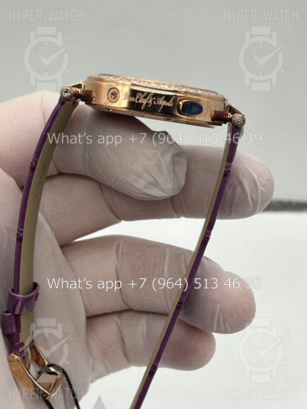 Товар Van Cleef & Arpels Poetic Complication Lady Arpels Pont des Amoureux VCARO8TZ00 Фото 5 - Van Cleef & Arpels Poetic Complication Lady Arpels Pont des Amoureux VCARO8TZ00