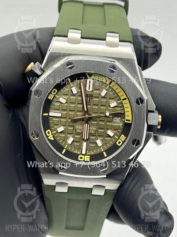 Товар Audemars Piguet Royal Oak Offshore Diver 15720ST.OO.A052CA.01 ZF Фото 4 - Audemars Piguet Royal Oak Offshore Diver 15720ST.OO.A052CA.01 ZF