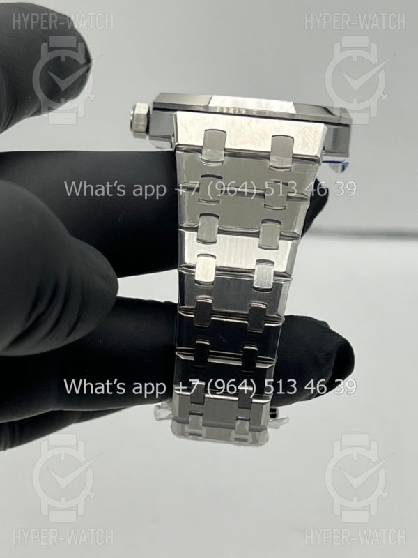 Товар Audemars Piguet Royal Oak 37mm 15450ST.OO.1256ST.03 Steel Фото 10 - Audemars Piguet Royal Oak 37mm 15450ST.OO.1256ST.03 Steel