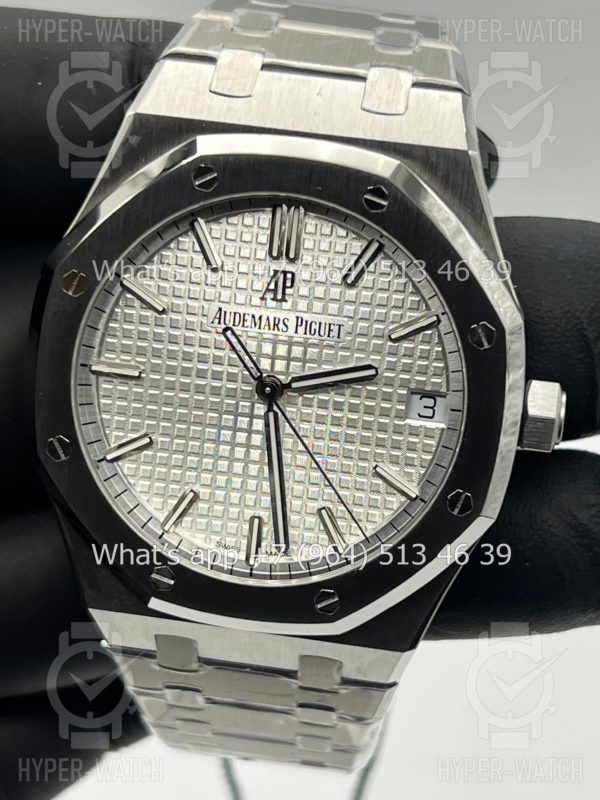 Фото 2 - Audemars Piguet Royal Oak 41mm 15500ST.OO.1220ST.04 Steel