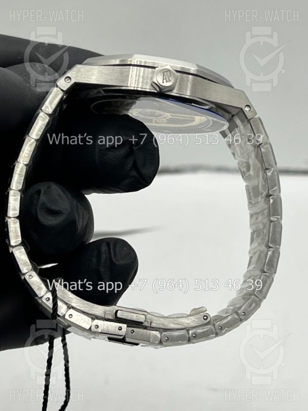 Фото 10 - Audemars Piguet Royal Oak 41mm 15500ST.OO.1220ST.04 Steel