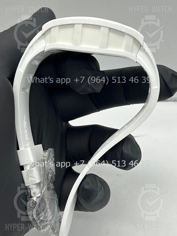 Товар Richard Mille RM 055 White Red Art 9720 Фото 13 - Richard Mille RM 055 White Red Art 9720