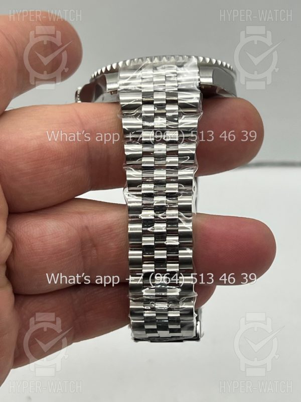 Фото 10 - Rolex GMT Master II 40mm 126710grnr-0003 ARF V2