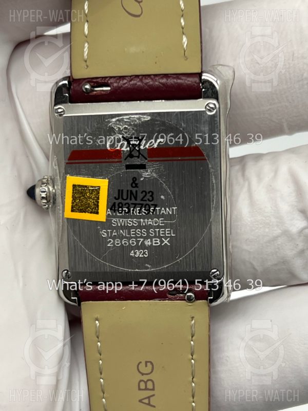 Товар Cartier Tank 25,5mm WSTA0041 Фото 9 - Cartier Tank 25,5mm WSTA0041