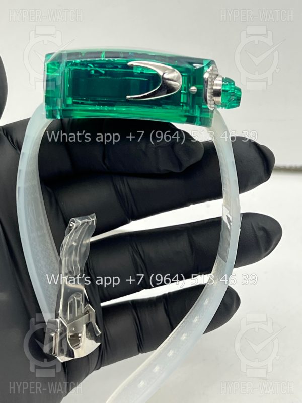 Товар JACOB & Co Bugatti Chiron BU210.80.AI.UA.BBRUA Фото 14 - JACOB & Co Bugatti Chiron BU210.80.AI.UA.BBRUA