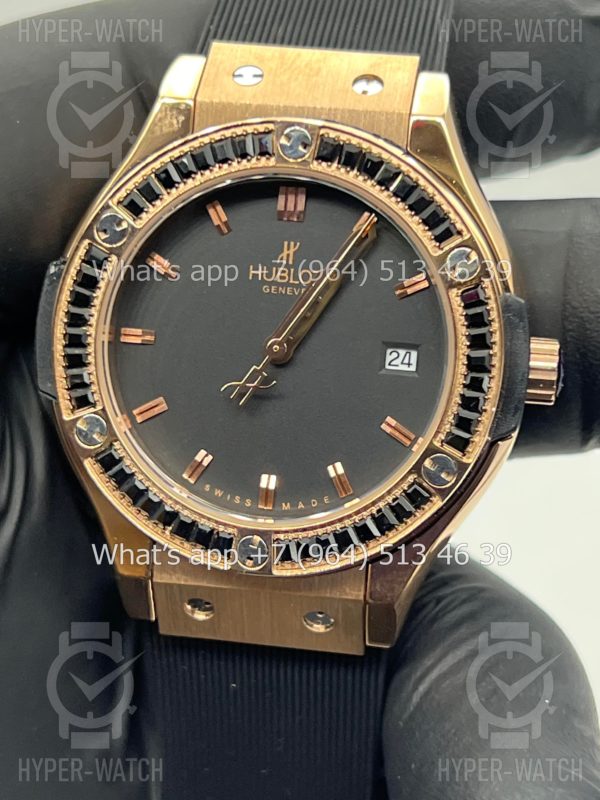 Фото 2 - Hublot Classic Fusion 33mm Art 9824