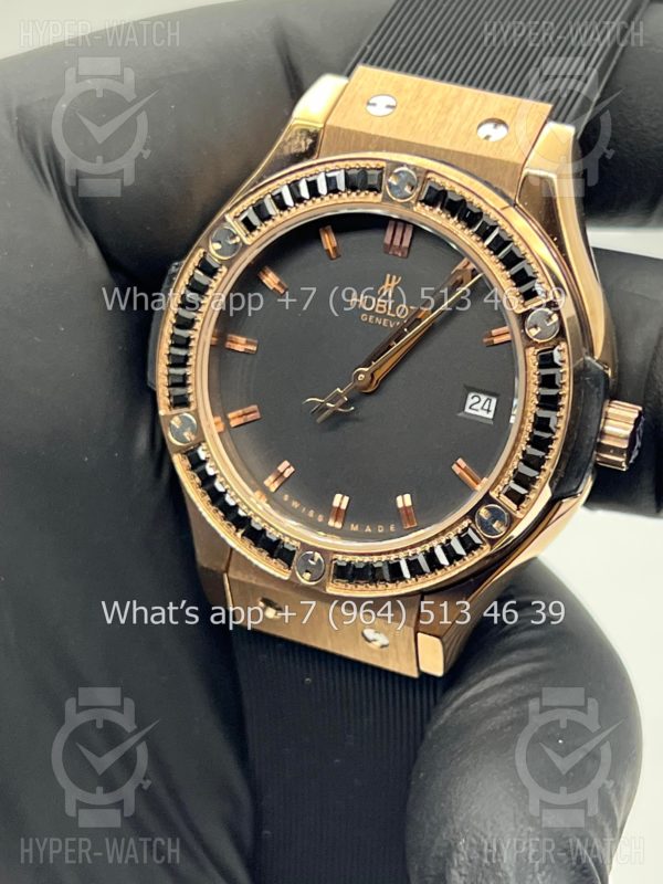 Фото 3 - Hublot Classic Fusion 33mm Art 9824