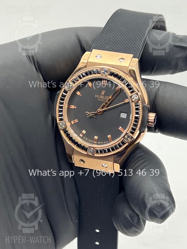 Фото 6 - Hublot Classic Fusion 33mm Art 9824