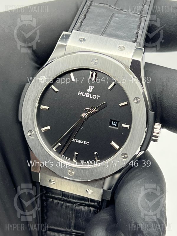 Товар Hublot Classic Fusion 42mm 542.NX.1171.LR Black Steel Фото 3 - Hublot Classic Fusion 42mm 542.NX.1171.LR Black Steel