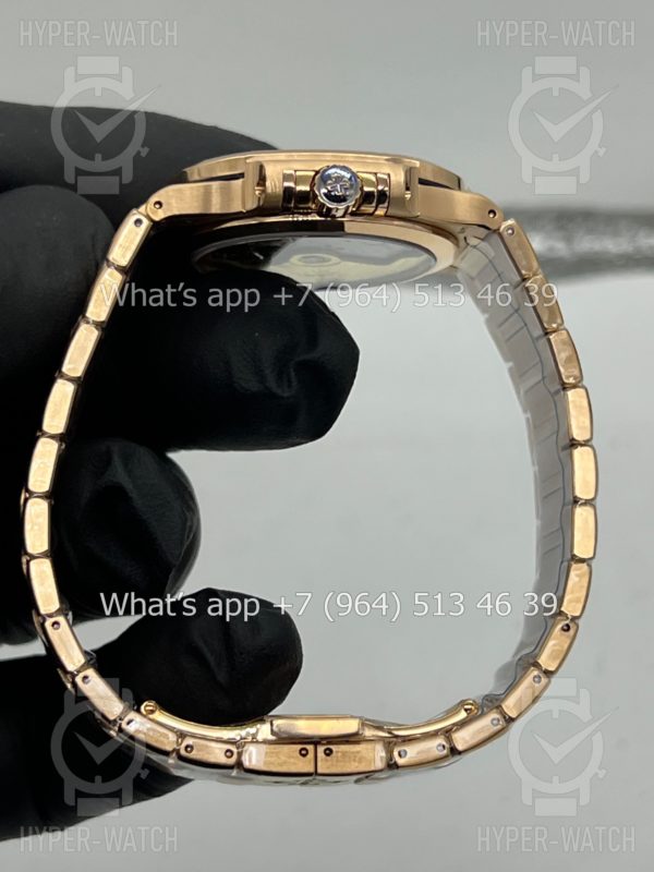 Фото 9 - Patek Philippe Nautilus 35mm 7118/1R-001 Steel