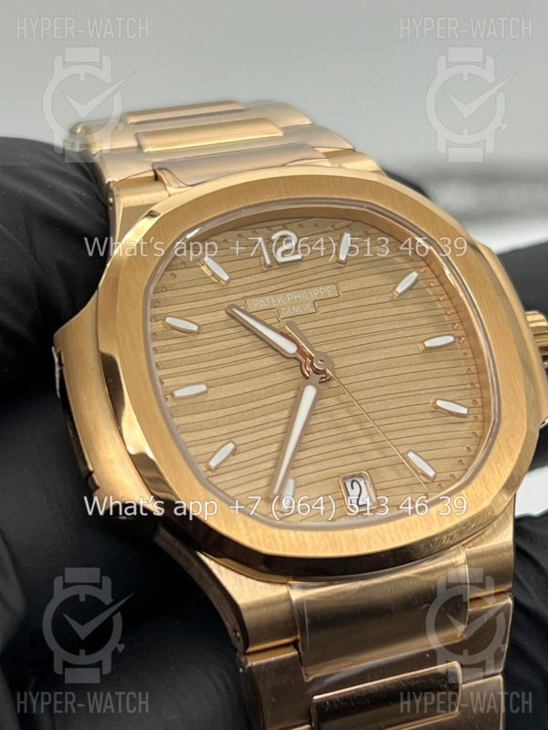 Товар Patek Philippe Nautilus 35mm 7118/1R-010 Steel Фото 4 - Patek Philippe Nautilus 35mm 7118/1R-010 Steel