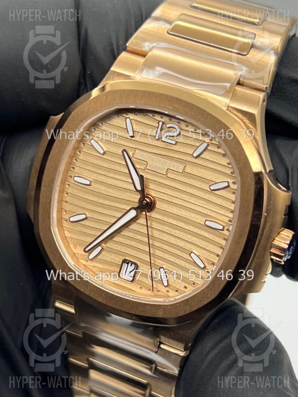Товар Patek Philippe Nautilus 35mm 7118/1R-010 Steel Фото 6 - Patek Philippe Nautilus 35mm 7118/1R-010 Steel