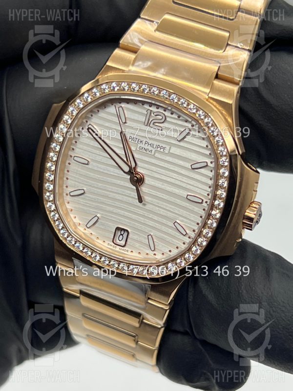Товар Patek Philippe Nautilus 35mm 7118/1200R-001 Diamond Фото 3 - Patek Philippe Nautilus 35mm 7118/1200R-001 Diamond