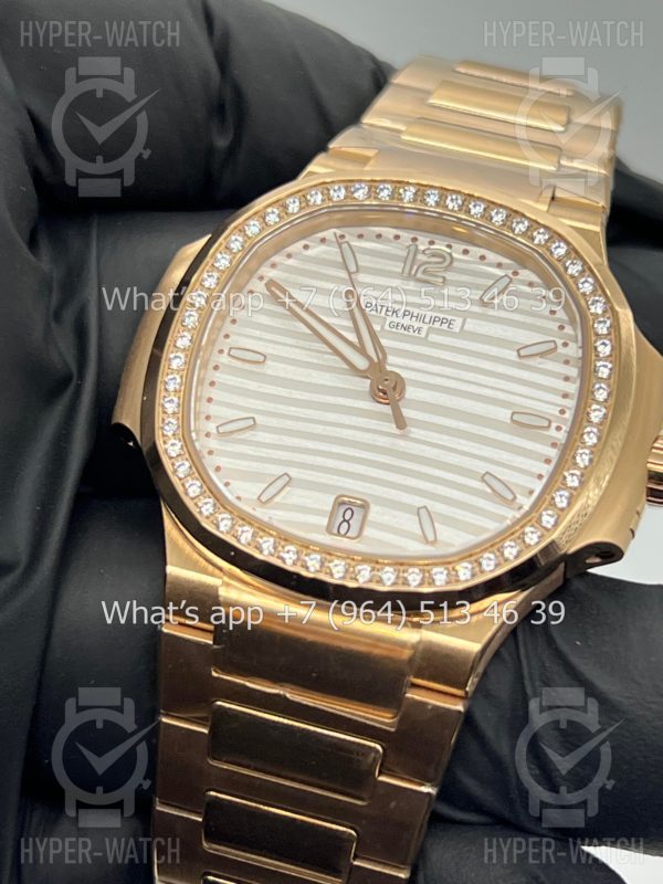 Товар Patek Philippe Nautilus 35mm 7118/1200R-001 Diamond Фото 4 - Patek Philippe Nautilus 35mm 7118/1200R-001 Diamond