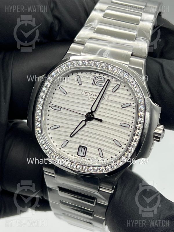 Товар Patek Philippe Nautilus 35mm 7118/1200A-010 Steel Фото 3 - Patek Philippe Nautilus 35mm 7118/1200A-010 Steel