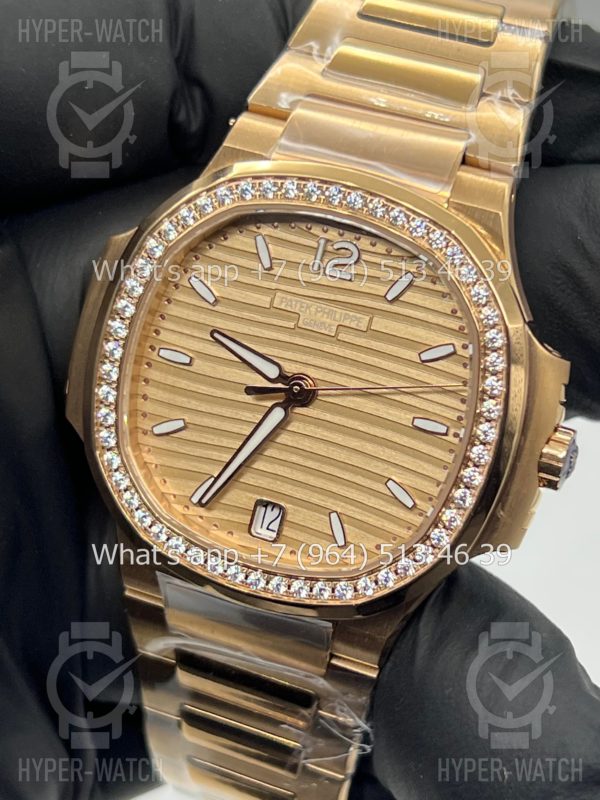 Фото 7 - Patek Philippe Nautilus 35mm 7118/1200R-010 Diamond