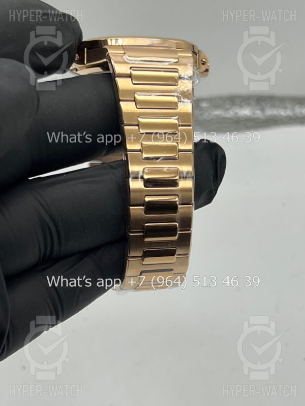 Фото 11 - Patek Philippe Nautilus 35mm 7118/1200R-010 Diamond