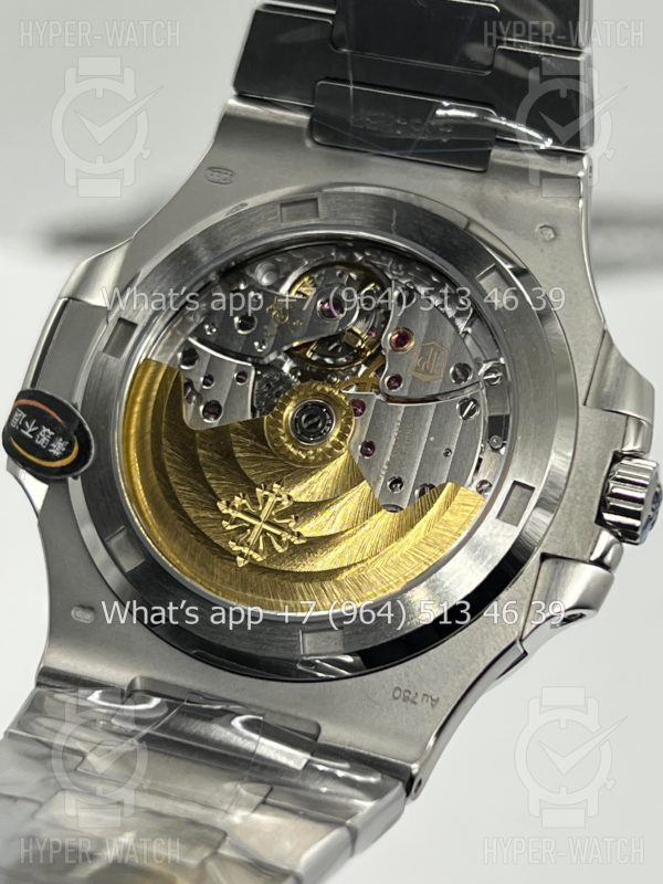 Товар Patek Philippe Nautilus 40mm 5713/1G-001 Фото 16 - Patek Philippe Nautilus 40mm 5713/1G-001