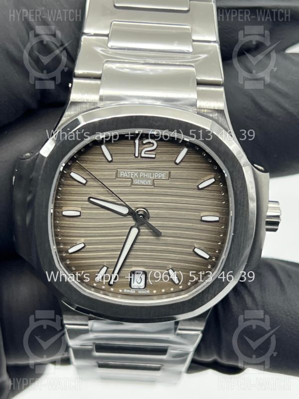 Товар Patek Philippe Nautilus 35mm 7118/1A-011 Steel Фото 4 - Patek Philippe Nautilus 35mm 7118/1A-011 Steel