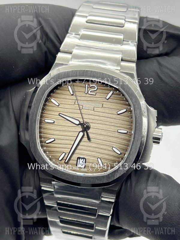 Товар Patek Philippe Nautilus 35mm 7118/1A-011 Steel Фото 9 - Patek Philippe Nautilus 35mm 7118/1A-011 Steel