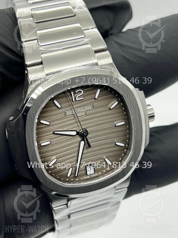 Товар Patek Philippe Nautilus 35mm 7118/1A-011 Steel Фото 10 - Patek Philippe Nautilus 35mm 7118/1A-011 Steel