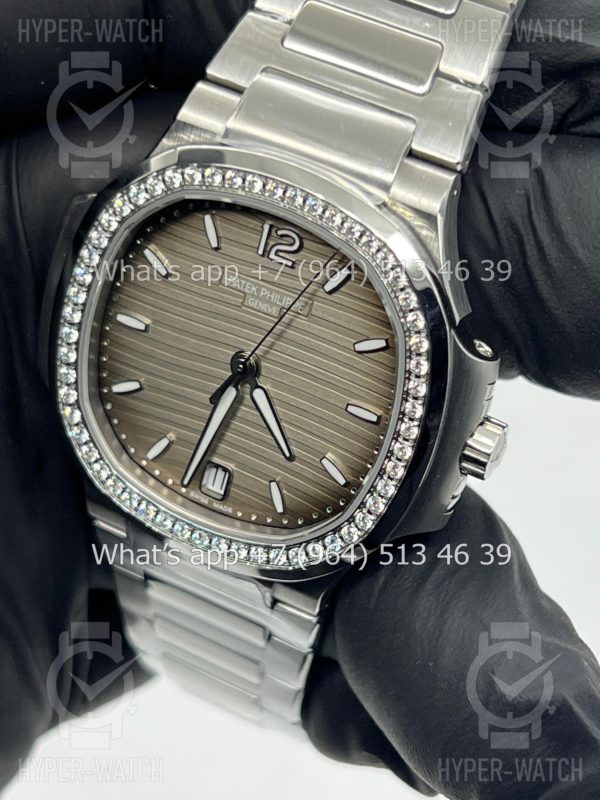 Фото 3 - Patek Philippe Nautilus 35mm 7118/1200A-011 Diamond