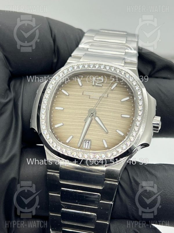Фото 8 - Patek Philippe Nautilus 35mm 7118/1200A-011 Diamond