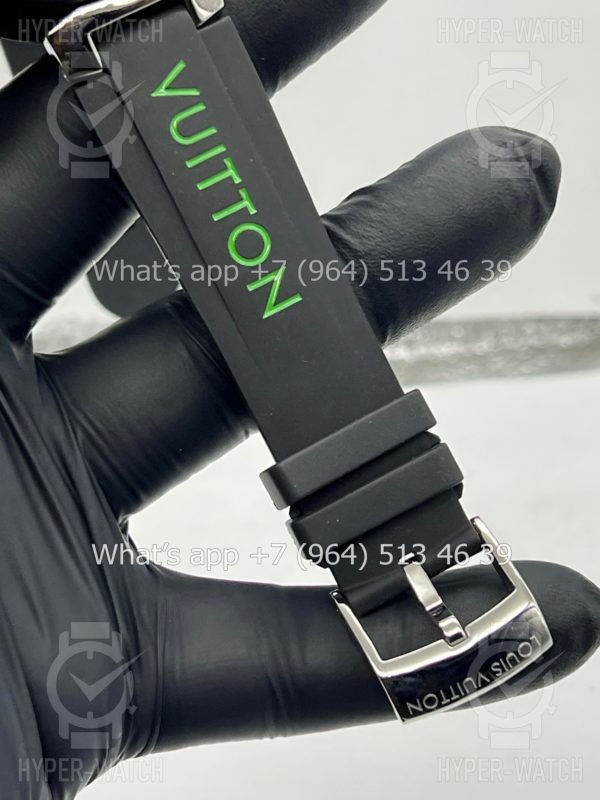 Товар Louis Vuitton Tambour Diver 44mm Green Фото 9 - Louis Vuitton Tambour Diver 44mm Green