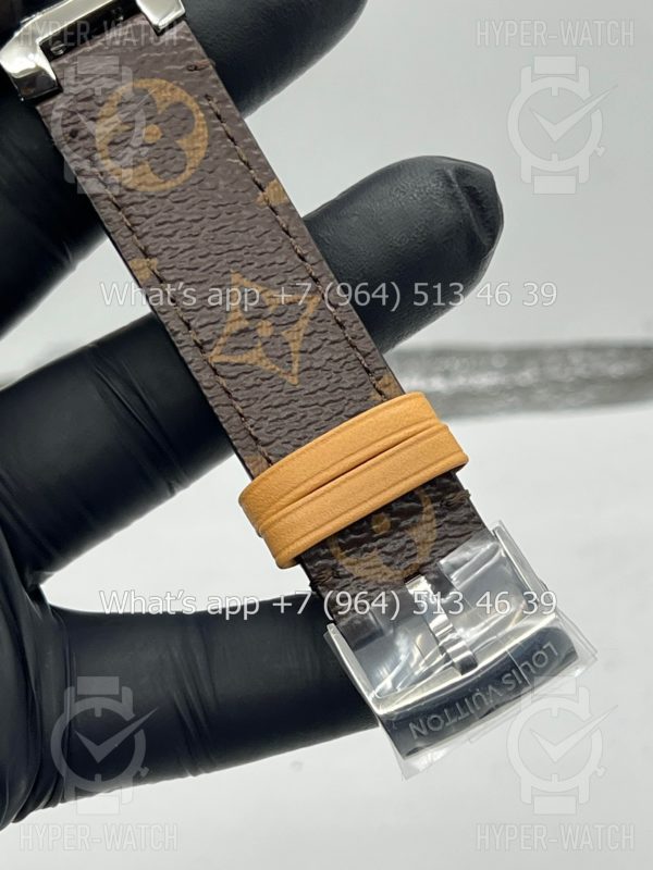 Товар Louis Vuitton Tambour Monogram 34mm QBBB96 Фото 9 - Louis Vuitton Tambour Monogram 34mm QBBB96
