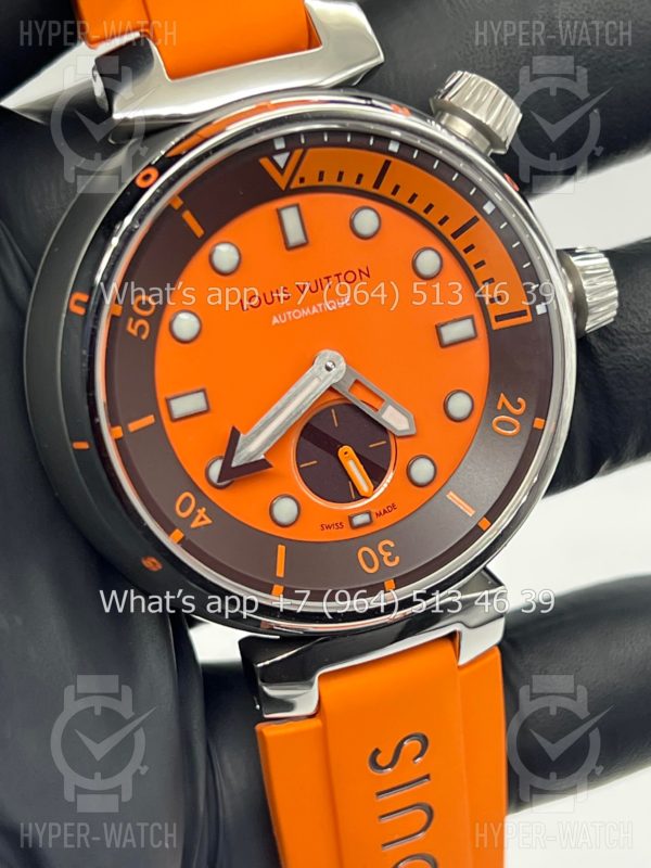 Товар Louis Vuitton Tambour Diver 44mm QA172A Фото 5 - Louis Vuitton Tambour Diver 44mm QA172A