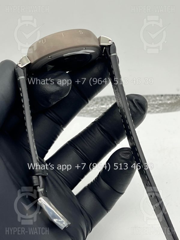 Товар Louis Vuitton Tambour Monogram 34mm QQBB168 Фото 13 - Louis Vuitton Tambour Monogram 34mm QQBB168