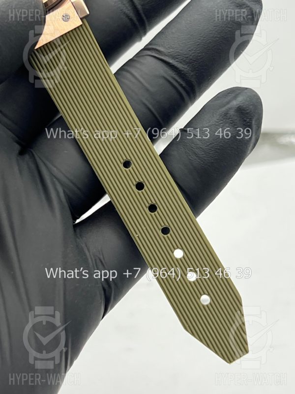 Фото 9 - Hublot Classic Fusion 33mm 581.OX.8980.RX