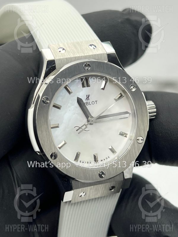 Товар Hublot Classic Fusion 33mm 581.NE.2010.LR Pearl Фото 6 - Hublot Classic Fusion 33mm 581.NE.2010.LR Pearl