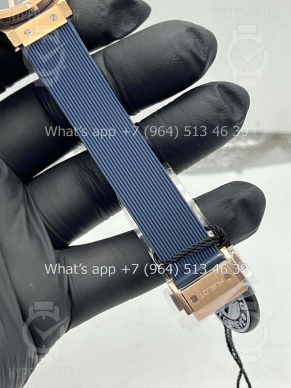 Товар Hublot Classic Fusion 33mm 581.OX.7180.RX Blue Фото 10 - Hublot Classic Fusion 33mm 581.OX.7180.RX Blue