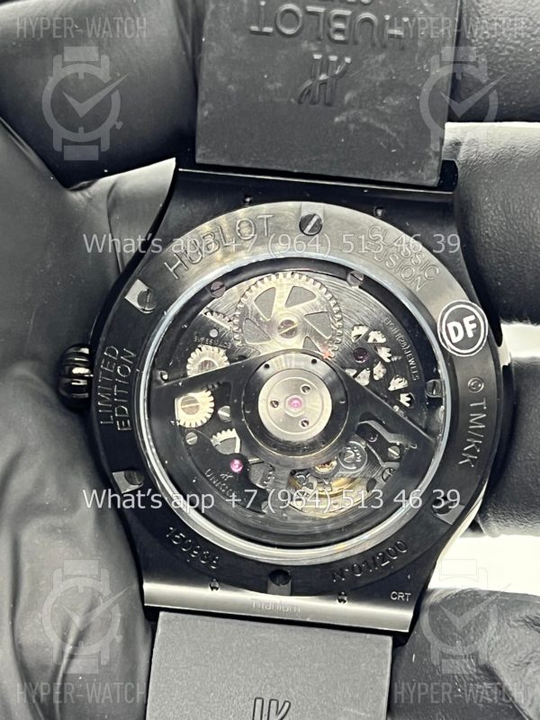 Фото 27 - Hublot Classic Fusion 45mm 507.CX.9000.RX.TAK21 Takashi Murakami Black