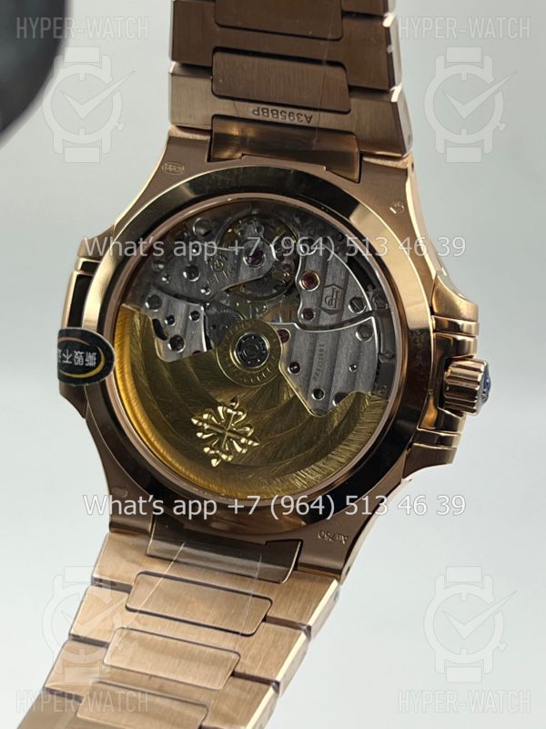 Товар Patek Philippe Nautilus 35mm 7118/1200R-001 Steel Diamond Фото 18 - Patek Philippe Nautilus 35mm 7118/1200R-001 Steel Diamond