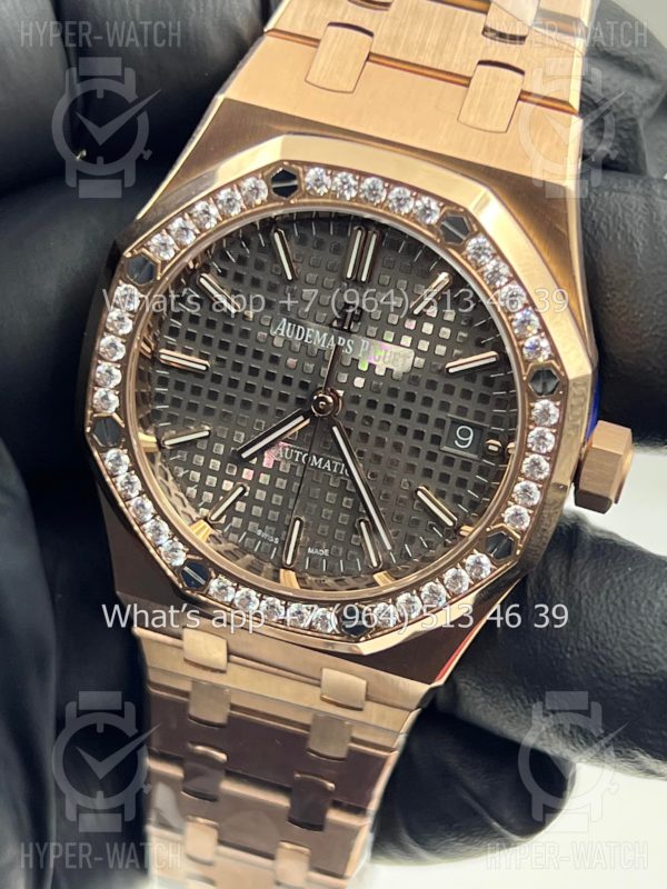 Товар Audemars Piguet Royal Oak 37mm 15451OR.ZZ.1256OR.02 Фото 3 - Audemars Piguet Royal Oak 37mm 15451OR.ZZ.1256OR.02