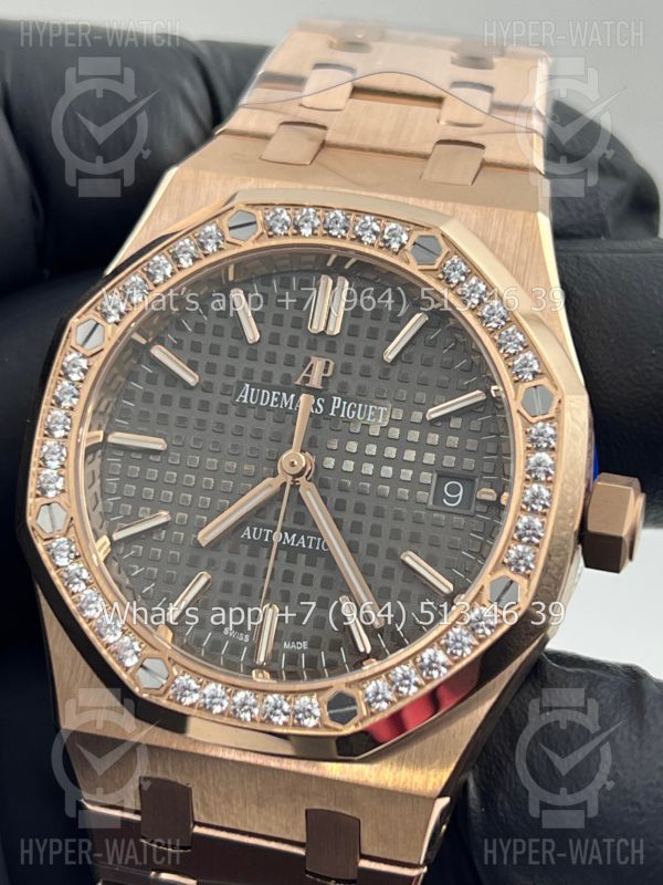 Товар Audemars Piguet Royal Oak 37mm 15451OR.ZZ.1256OR.02 Фото 6 - Audemars Piguet Royal Oak 37mm 15451OR.ZZ.1256OR.02